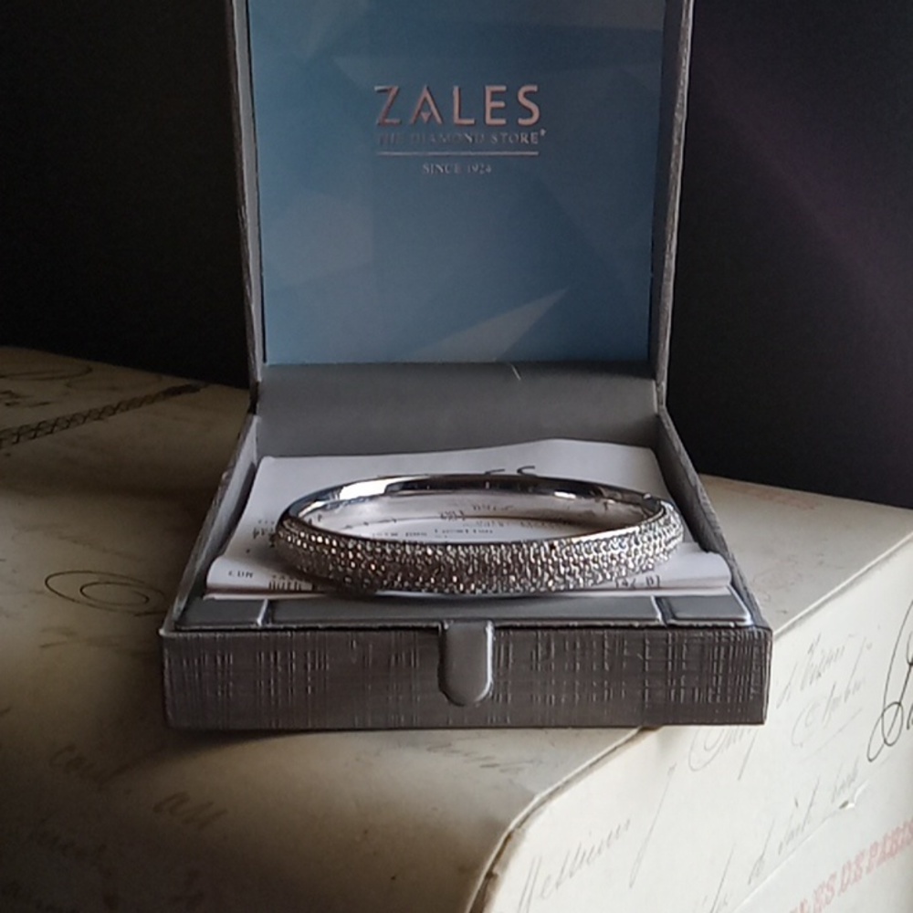 Woman's Bangle